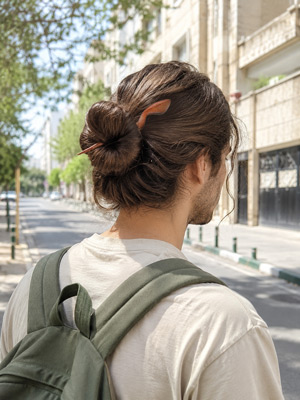 استال مو آقایان با پین مو چوبی