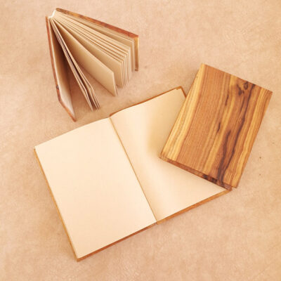 دفتر رها (بدون خط) سایز سه