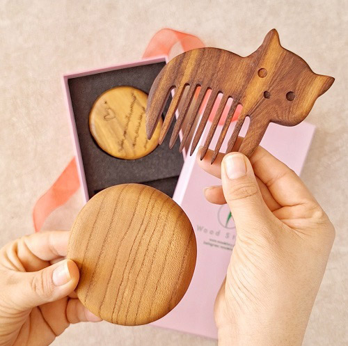 ست شانه پیشی و آینه نیکا