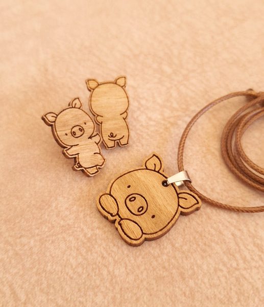 اکسسوری چوبی طرح خوک